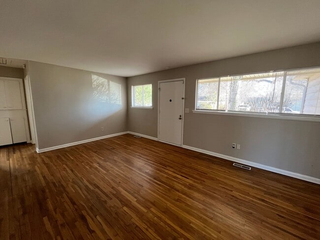 Photo - 3 bedroom in Broken Arrow