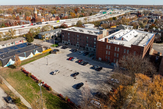 1010 Central