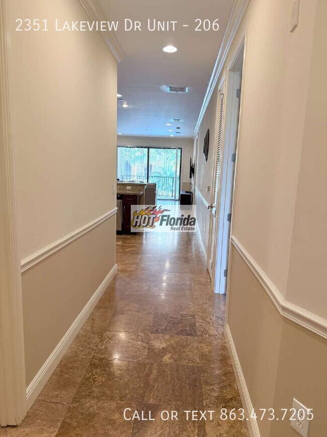 Photo - 2351 Lakeview Dr