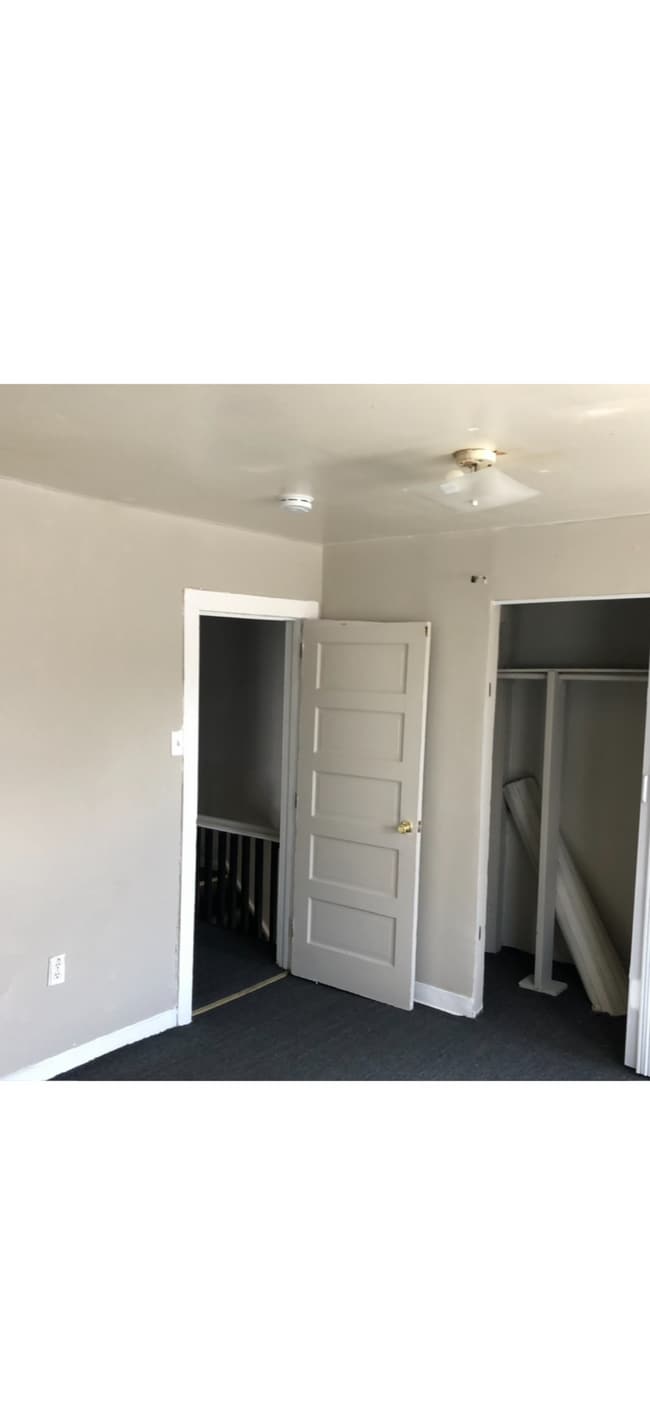 Photo - 2005 Grant Ave