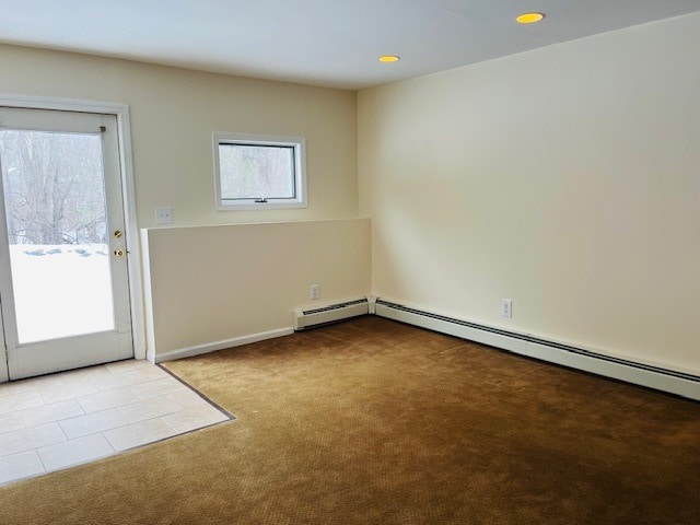 Amplia sala de estar - 105 Huntingtown Rd