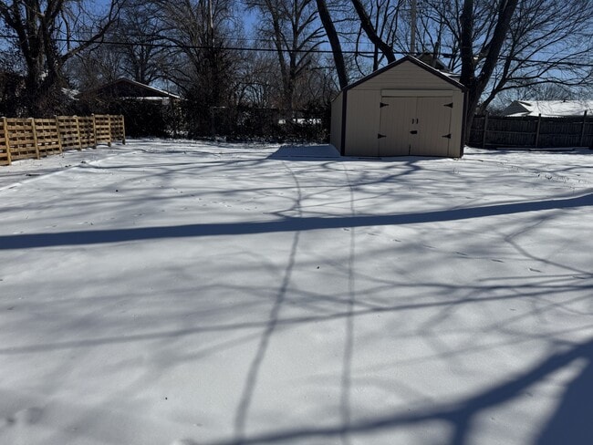 Photo - 6729 Bellefontaine Ave