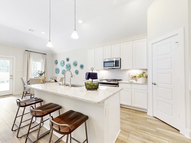 Photo - 17735 Sapphire