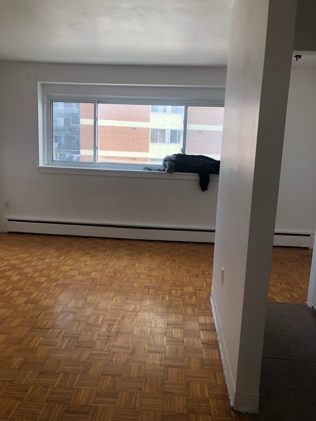 Photo - 2448 Carling Ave Unit 201