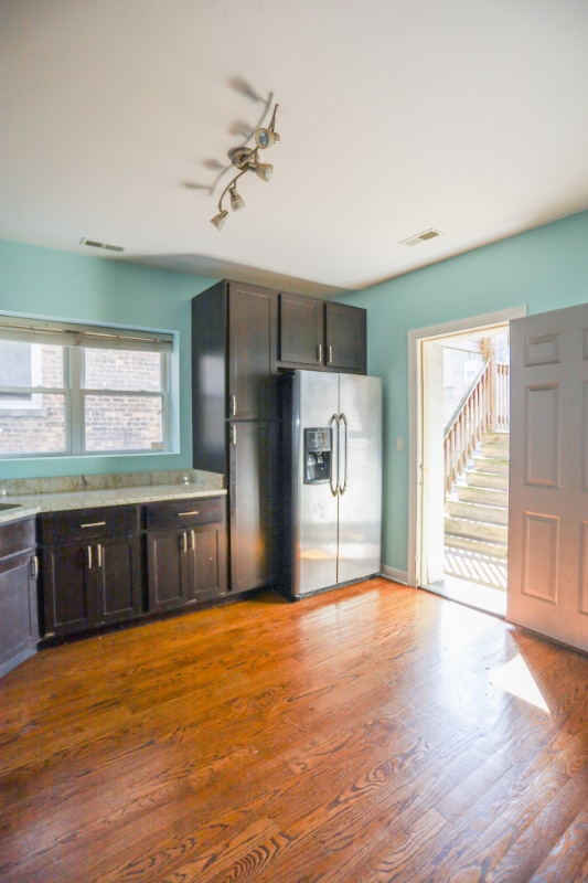 Photo - 2043 W Arthur Ave Unit 2
