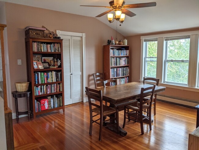 Photo - 73 Broadway Unidad 3