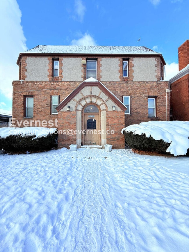 Building Photo - 12003 Prairie St Unit 8