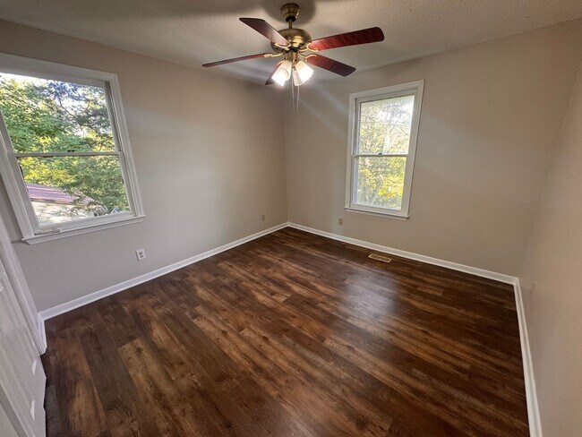 Photo - 3 Bedroom Guntersville Home For Rent