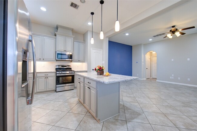 Photo - 12130 La Strada St