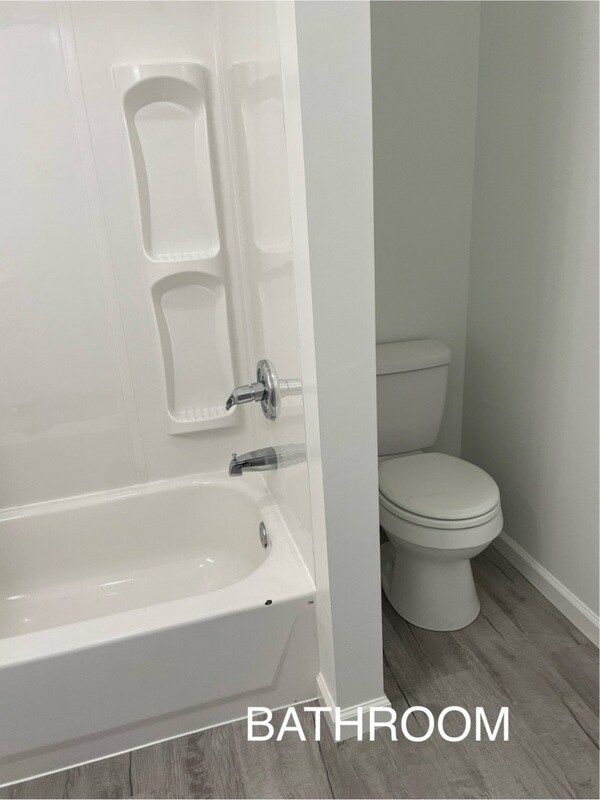 Photo - 231 E 13th St Unit 2