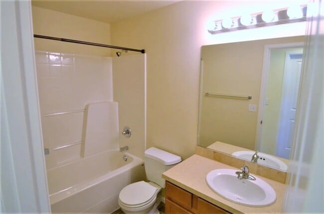 Building Photo - 3407 S 296th Pl