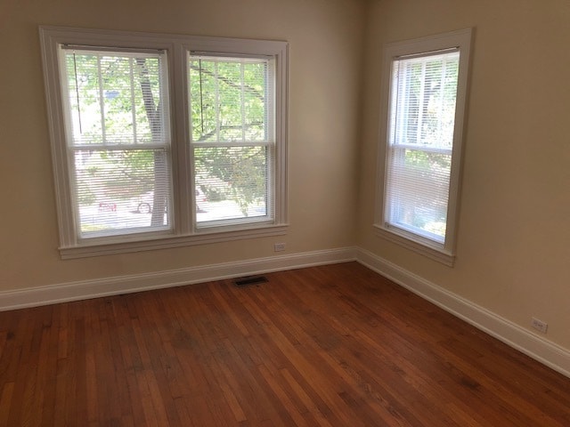 dining room - 407 Warren St Unit A