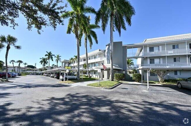 Building Photo - Charming 2-Bed, 2-Bath Condo with Lanai – ... Unit C2