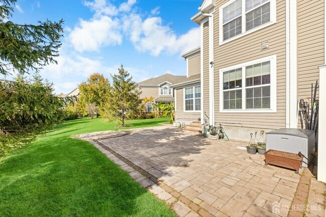 Photo - 19 Edward Stec Blvd