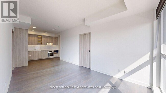 Photo - 25 McMahon Dr Unit 602