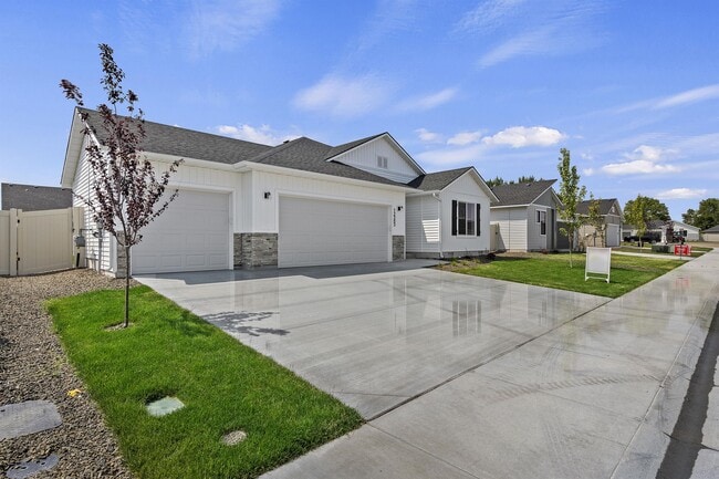 Photo - 12383 Genevieve St