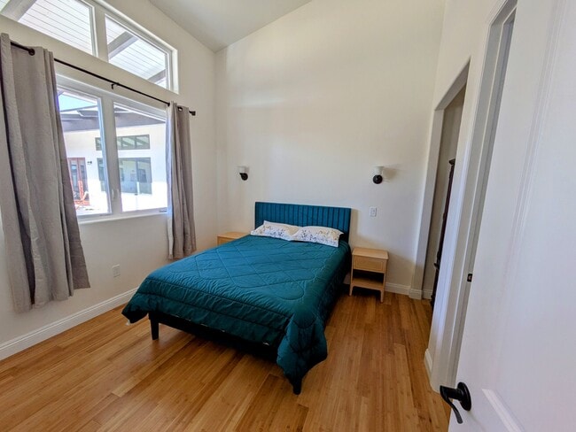 Bedroom 1 - 2084 W Hampton Dr Unit Guesthouse