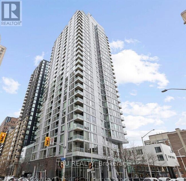 Photo - 40 Nepean St Unité 1404