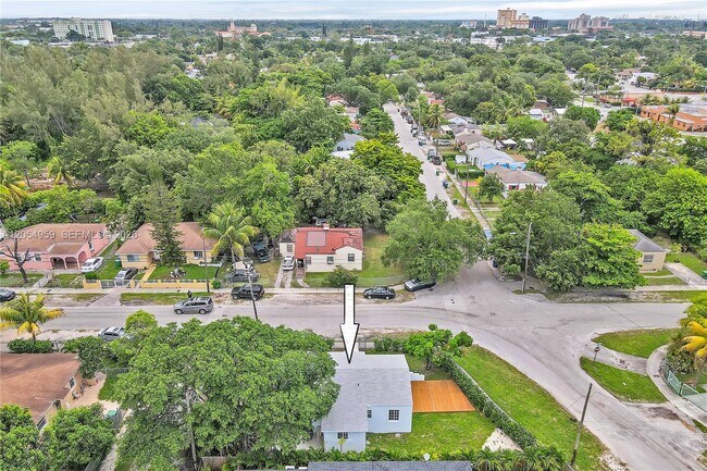 Building Photo - 6344 NW Miami Pl