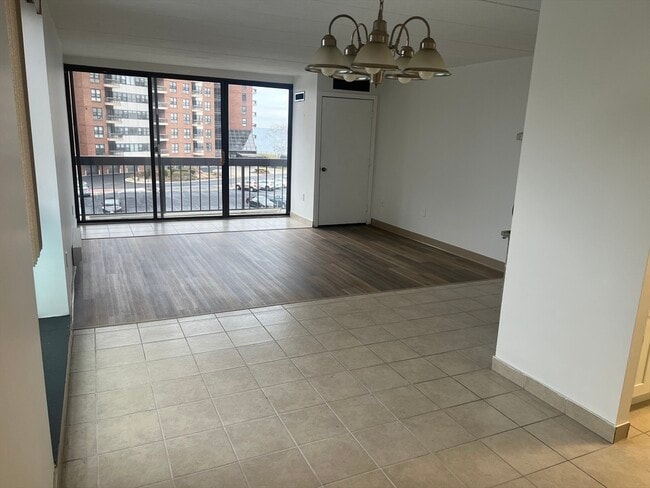 Photo - 1 Pond St Unit 4N