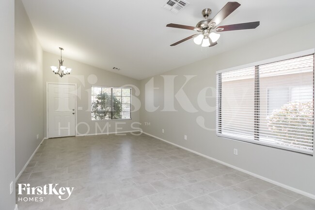 Photo - 1027 E Monteleone St