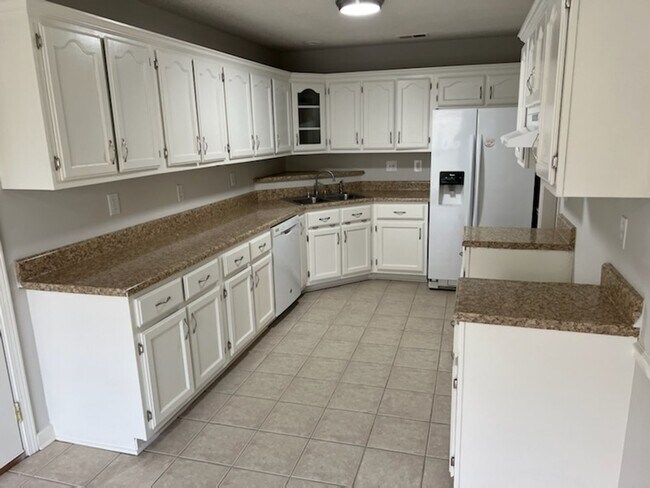 Photo - 7703 Crystal Brook Cove