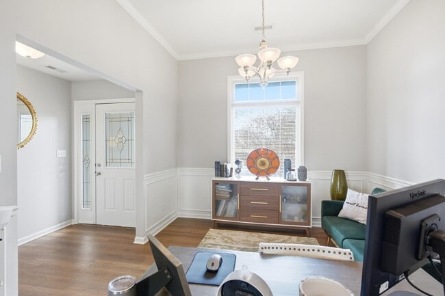 Photo - 5005 Craydon Dr