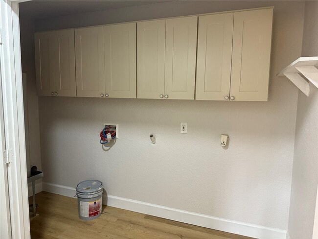 Building Photo - 7026 Hidden Arbor Ln