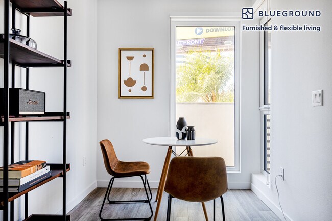 Photo - 12035 Wilshire Blvd Unidad SI FL3-ID420