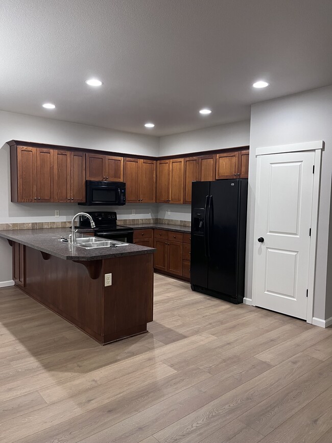 kitchen - 2088 NW Kale Way Townhome