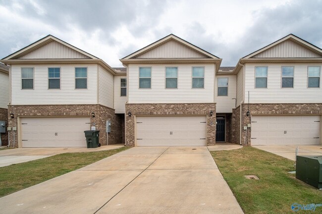 217 Bay Pine Dr