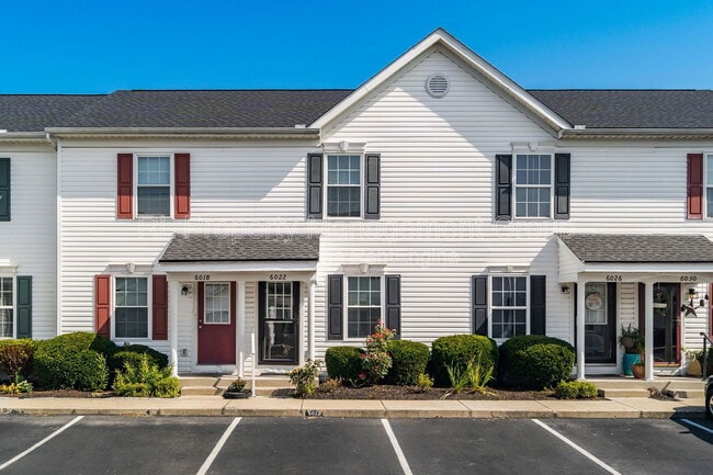 Building Photo - 6022 Brice Park Dr Rental