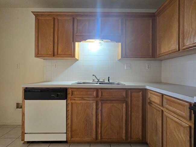 Photo - AVAILABLE NOW! Unit 3802 A Hitchrock
