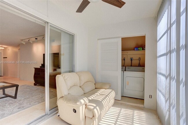 Photo - 2212 NE 1st Way Unit 101