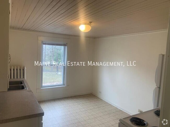 Building Photo - 75 Ohio St Rental