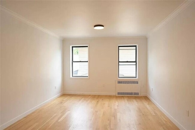 Photo - 811 Cortelyou Rd