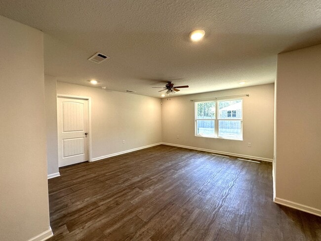 Photo - 3481 Sparco Dr