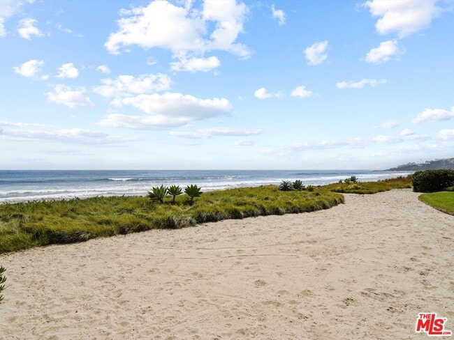 Photo - 31280 Broad Beach Rd