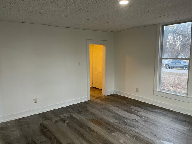 Photo - 909 N Olive St