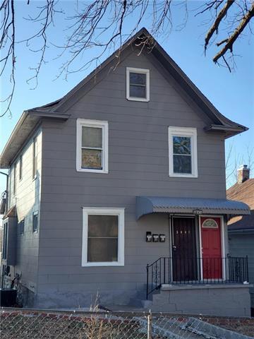 Photo - 3841 Roberts St