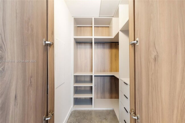 Photo - 151 SE 1st St