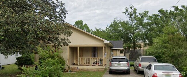 Building Photo - 126 Durant St Rental