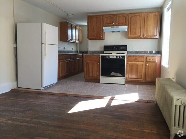 Building Photo - 319 Market St Unit 3 Rental