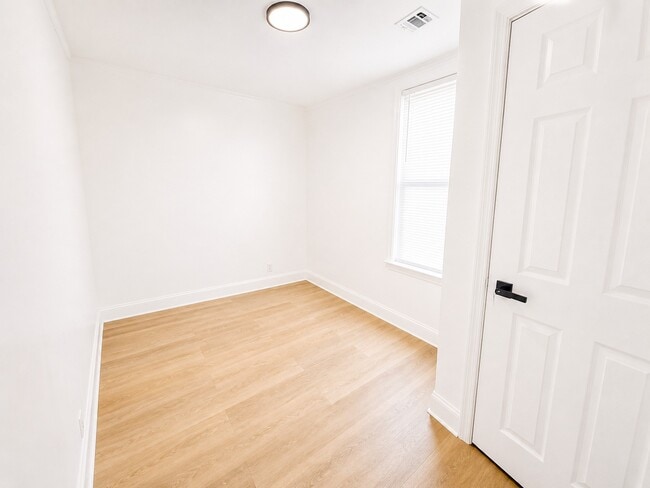 Photo - 96 Nichols St Unit 2nd floor
