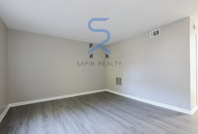 Photo - Move in before October 31st and get $100 O...