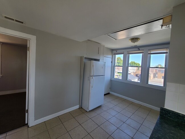 Photo - 6035 S Karlov Ave Unit 2nd Floor