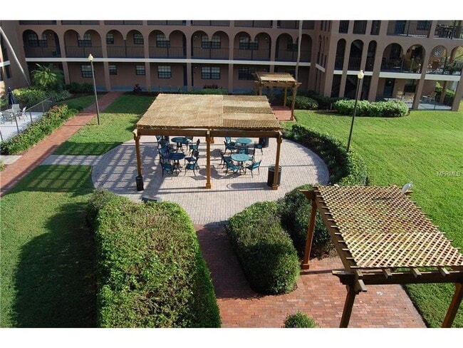 Common Area - 6100 Gulfport Blvd S Unit Golfview Condominiums #304