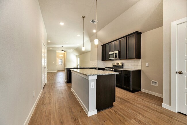 Photo - BRAND NEW - NEVER LIVED IN 3 bedroom, 2  bath house in Moran Ranch