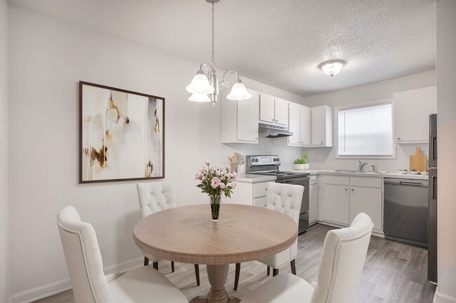 Plaza South Apartments