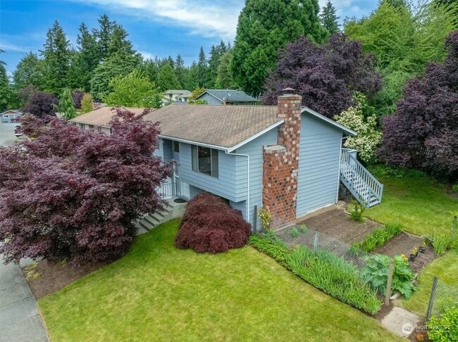 Building Photo - Charming Redmond Rental on Education Hill ...